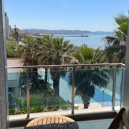 Sea View Beachfront Balcony Wifi Vista Mare