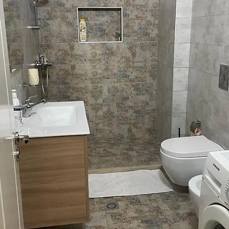 Sea View Beachfront Balcony Wifi Vista Mare Apartman