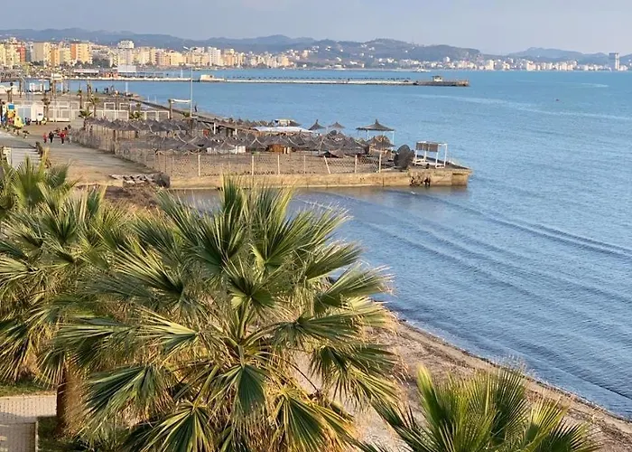 Sea View Beachfront Balcony Wifi Vista Mare * Durrës