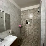 Apartament Sea View Beachfront Balcony Wifi Vista Mare *