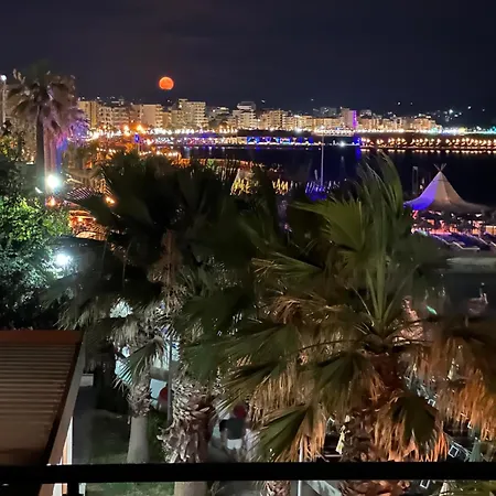Apartment Sea View Beachfront Balcony Wifi Vista Mare *